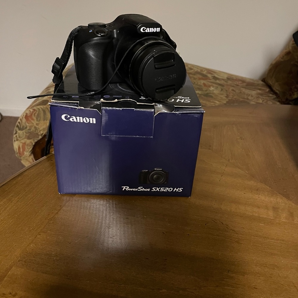 Cannon Camera - Picture 4 of 6